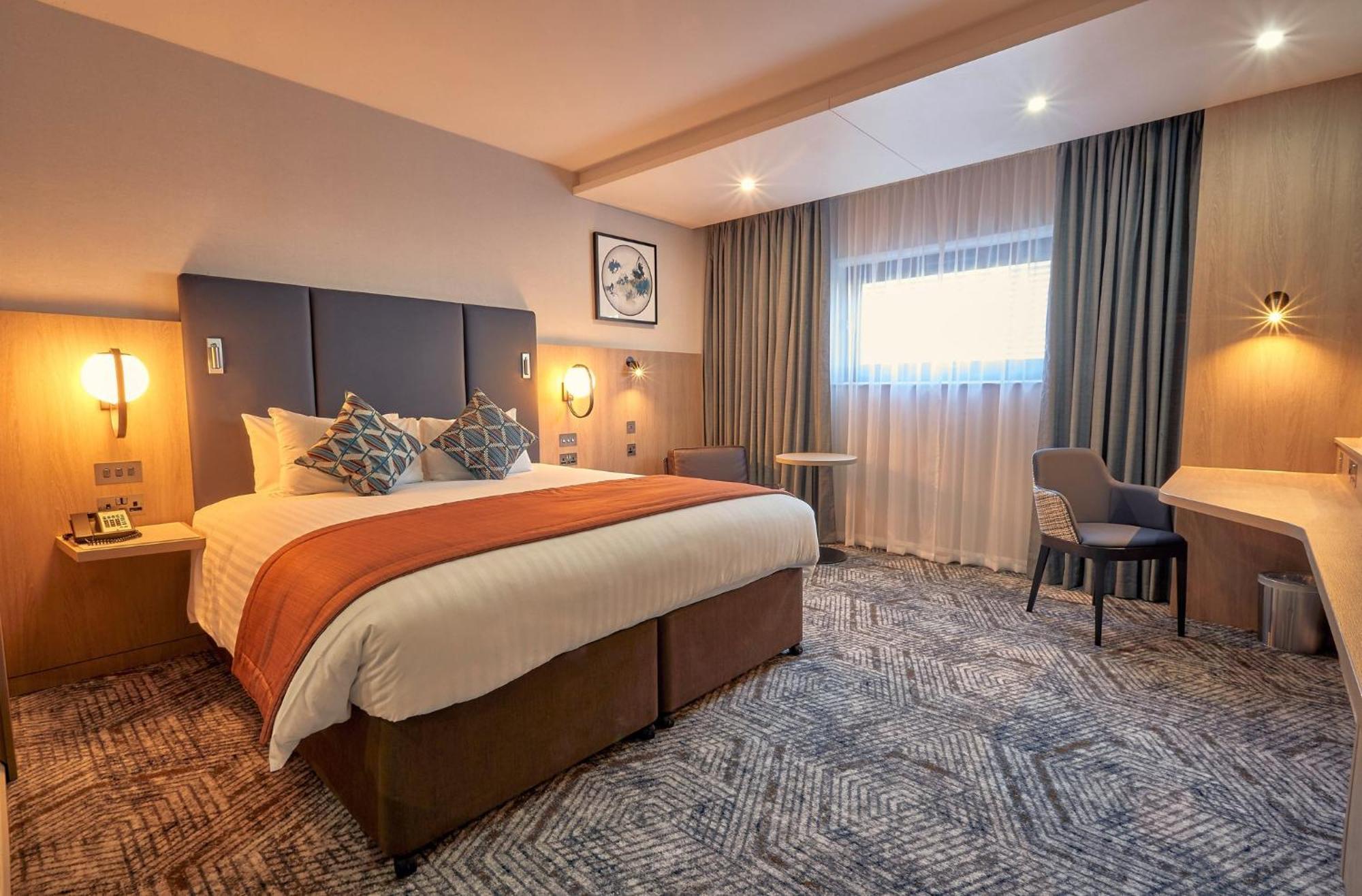 Hotel Crowne Plaza Reading Exteriér fotografie